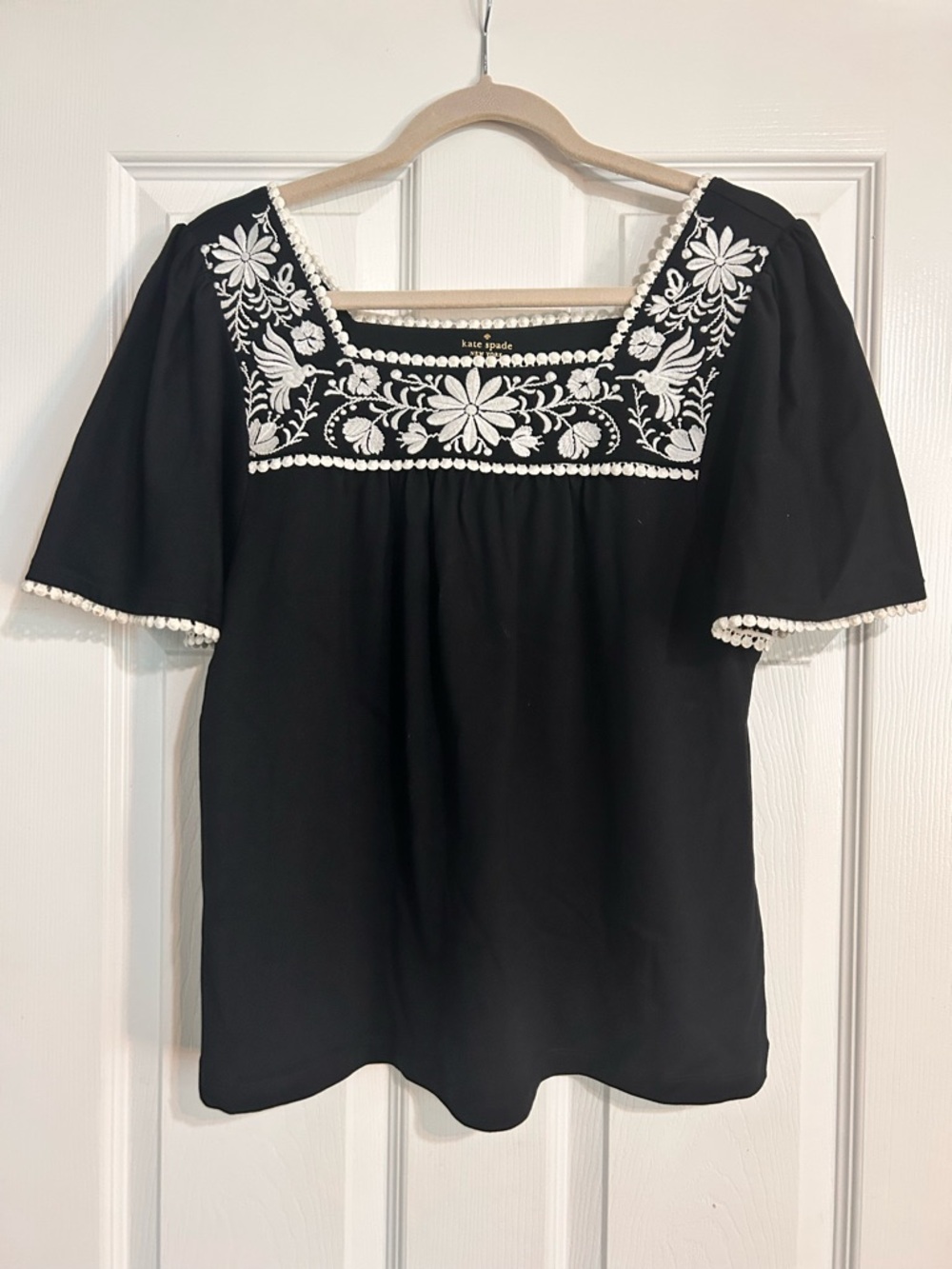 Kate Spade Black Short-Sleeve Square-Neck Top with White Floral Embroidery